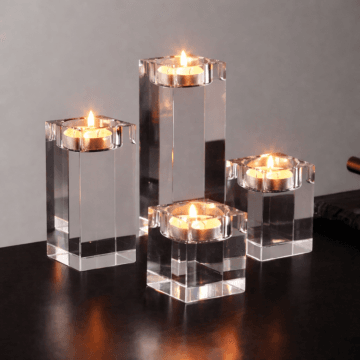 Kvadratinės stiklo žvakidės arbatinėms žvakutėms